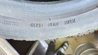 225/45/17 91H zimní Dunlop - 2