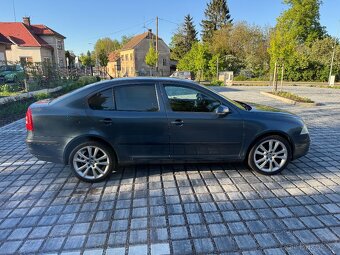 Škoda Octavia 2 - 2