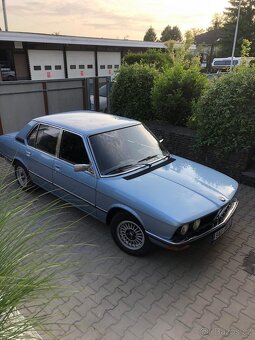 BMW 520 e12 - 2