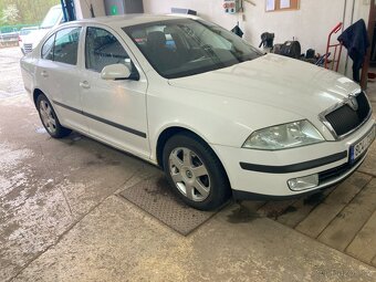 Škoda Octavia 1,9 TDI Elegance - 2