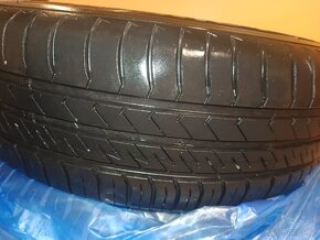 Letní pneu Laufenn 195/65R15 91H - 2