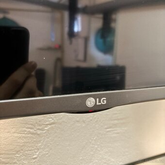 LG 32" (LED, HDMI, USB, CI, Scart, DVB-T/C) - 2