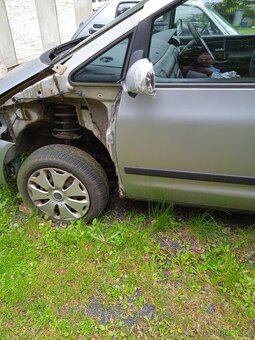 Ford Galaxy na díly - 2