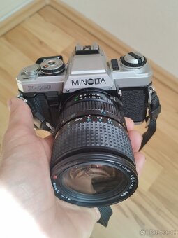 Minolta X500 s objektívom a príslušenstvo - 2