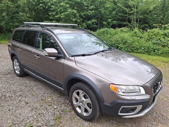 Prodám Volvo XC70 2,4 D5 AWD MY 2007 - 2