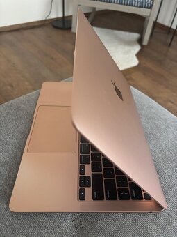 Macbook Air M1 2020, 8GB/256 (rose gold) - 2