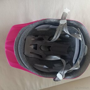 Cyklohelma Etape HERO 55-58cm - 2