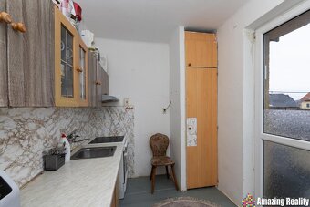 Prodej zděného bytu s garáží a balkonem, v obci Mileč - 2