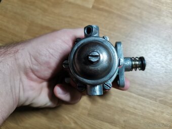 B12 AC pumpa Jikov Škoda 1203 Spartak Octavia GO - 2