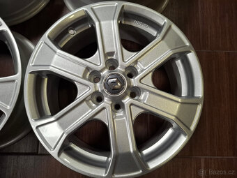 Nové orig. alu disky Renault Alaskan 6x114,3 7x17 ET45 - 2