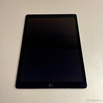 iPad Pro 12,9” 2. generace, pěkný stav, 12 měsíců záruka - 2