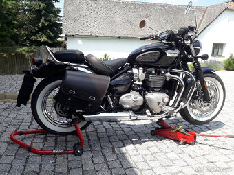 Triumph Bonneville Speedmaster - 2