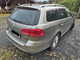 VW Passat Variant Alltrack kombi - 2