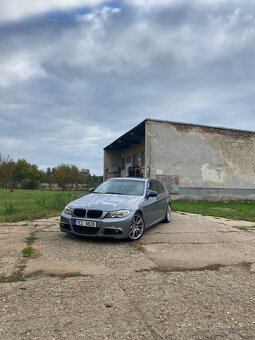 BMW E90 330i LCI - 2
