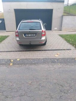 Škoda Octavia II Combi - 2