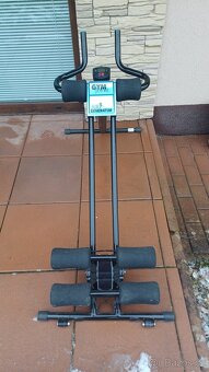 Prodám posilovací stroj - 2