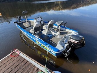 Použitá rybářská loď RiverFox 470 + motor + vlek - 2