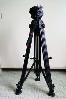 Prodám Profi stativ nový - 2