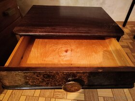 Starý nábytek - šuplík - 2