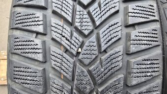 Zimní pneu 205/55/19 Good Year - 2