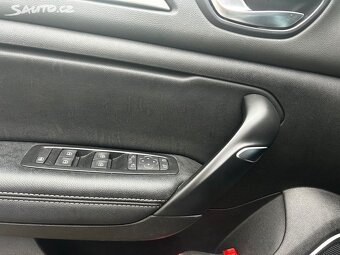 Renaul Megane manual 1.2  Benzín - 2