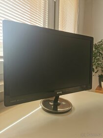 21,5 palcovy Benq monitor 1920x1080 - 2
