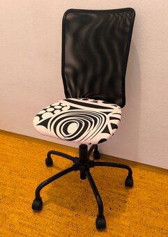 Dětská otočná polohovací židle IKEA Torbjörn (černá+bílá) - 2