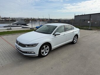 Volkswagen Passat 2.0 TDi sedan - 2