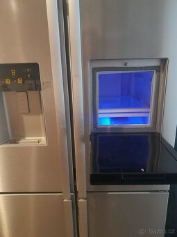 Americká lednice BEKO - 2