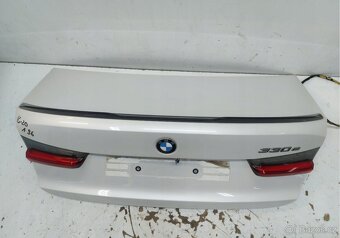 BMW G20 330e KOMPLETNÍ ZADNÍ VIKO - 2