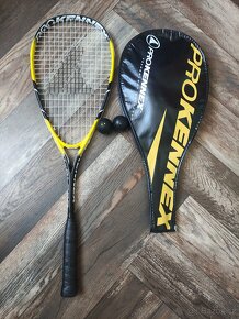 Raketa na squash s batohem - 2