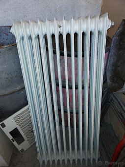 Žebrový radiator - 2