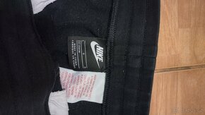 2x tepláky Nike vel.11-15let - 2