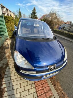 Peugeot 807 2.2d - 2