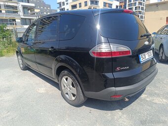 Ford S-MAX 2.0 TDCi 103 kW TITANIUM - 2