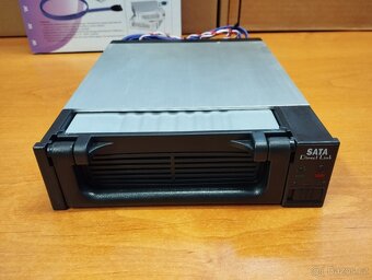 ViPower Aluminum True SATA Mobile RACK - 2