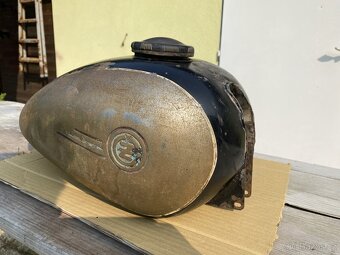 Nádrž čz 125, 150 - 2