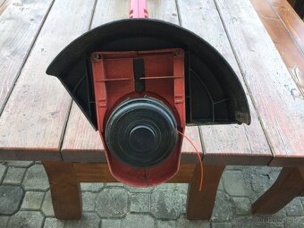 Elektrická strunová sekačka, vyžínač TORO - 2