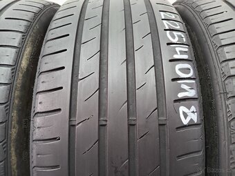 Letní pneu 225/40/18 Nexen - 2