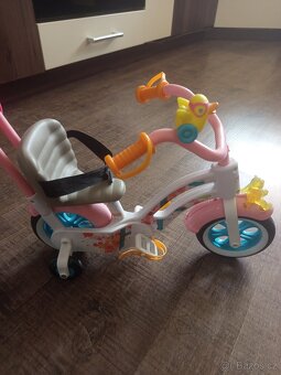 Kolo pro Baby Born panenku s helmou - 2