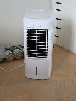Ochlazovač vzduchu Honeywell (původně 2500,-) - 2