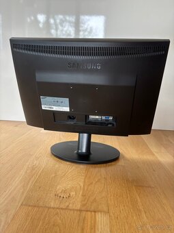 LCD monitor 19" Samsung EX1920W - 2