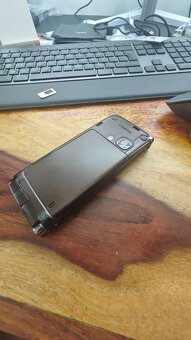 Nokia E90 - 2