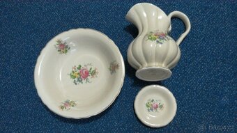 Porcelánová mycí souprava džbán, umyvadlo, mýdlo - 2