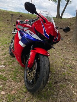 Honda CBR 600RR - 2