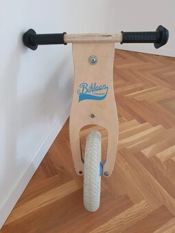 Dřevěné odrážedlo Janod Bikloon – světle modré - 2