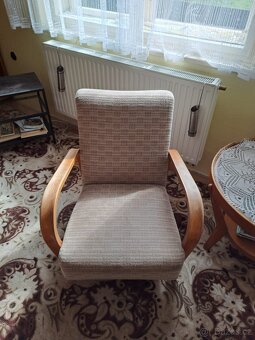 Starý nábytek po babičce - 2