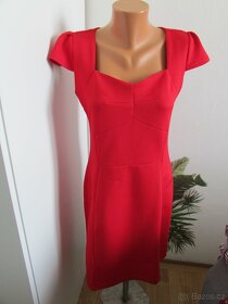 15. ČERVENÉ ŠATY - 2