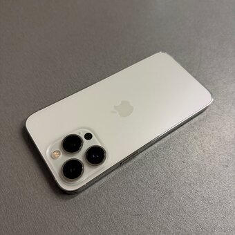 iPhone 13 Pro 256GB silver, bez škrábance, 12 měsíců záruka - 2