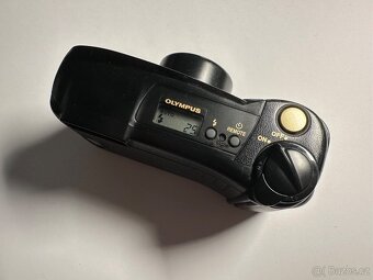 Olympus superzoom 800 - na opravu - 2